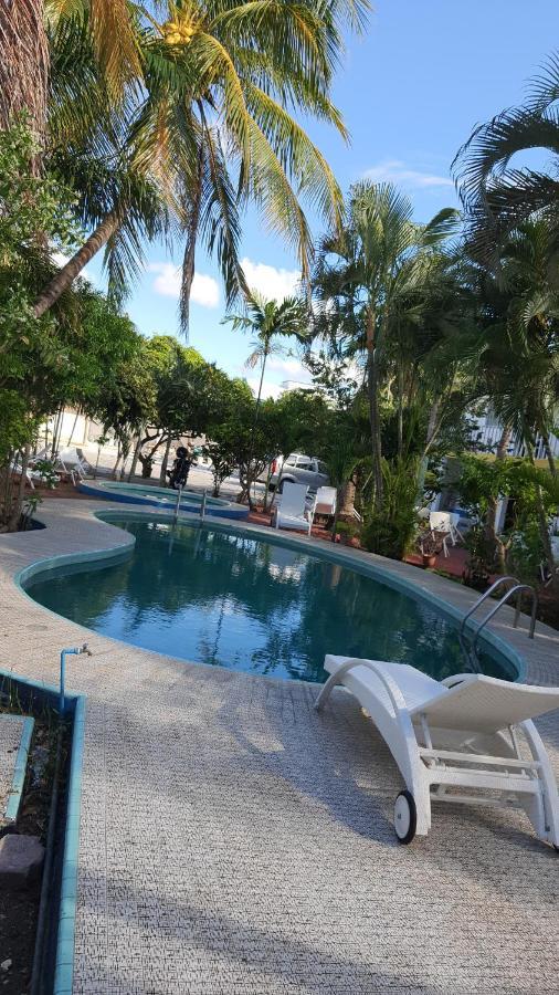 Hotel Hermanos Aguilar Cozumel Esterno foto