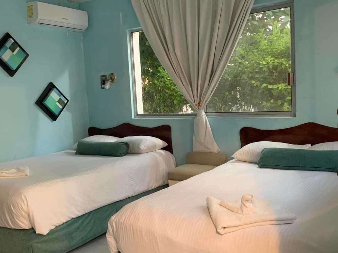 Hotel Hermanos Aguilar Cozumel Esterno foto